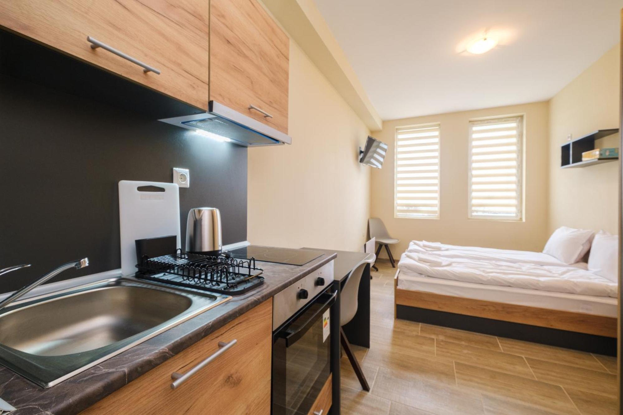 Trendy Studios - Free Parking In Veliko Turnovo Exterior photo