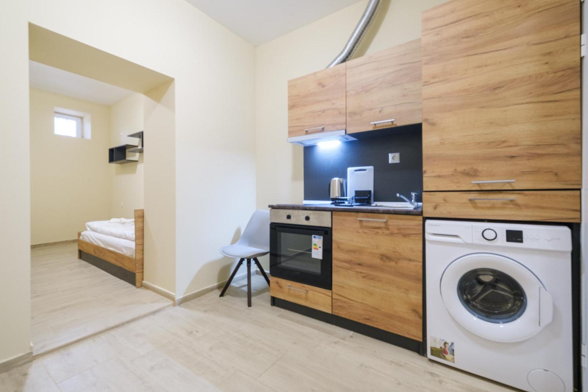 Trendy Studios - Free Parking In Veliko Turnovo Exterior photo